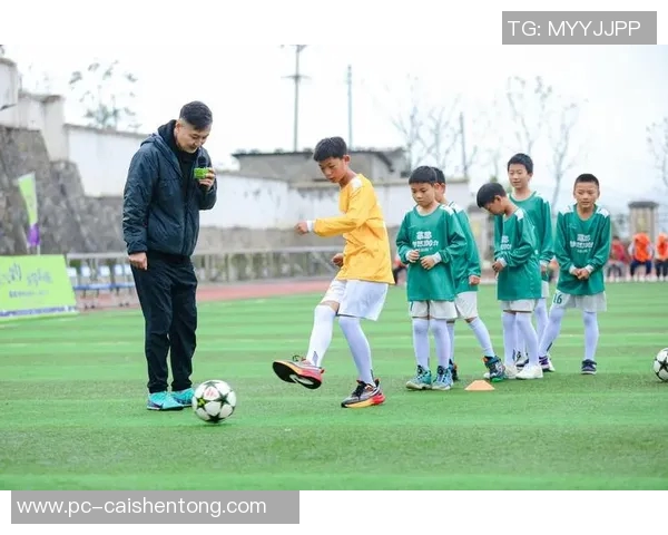 培养足球儿童的梦想与未来助力青少年成长的运动之路 培养足球儿童的梦想与未来助力青少年成长的运动之路
